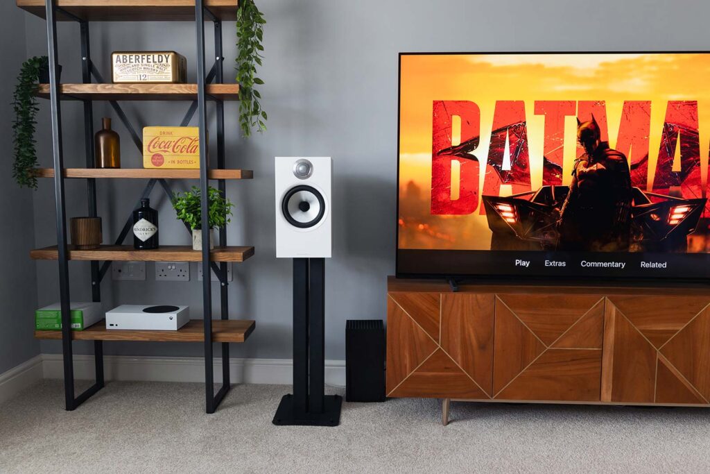 Bowers & Wilkins 606 S2 Anniversary Edition speakers review